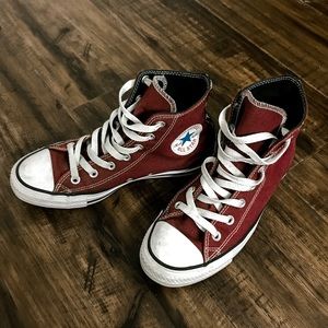 ✨Converse Chuck Taylor High Tops